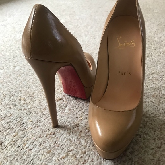 Authentic Christian Louboutin Tan Leather Pumps - Picture 1 of 5